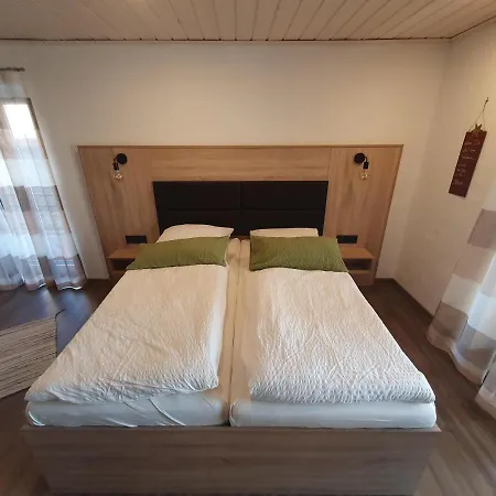 Bleibe In Der Brandgasse Bed & Breakfast